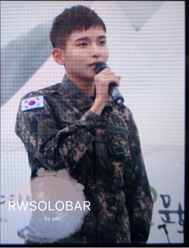 rwsolobar's tweet photo. 171011 지상군페스티벌 #Ryeowook #려욱 Photo by yao https://t.co/VpQF0GMMQa