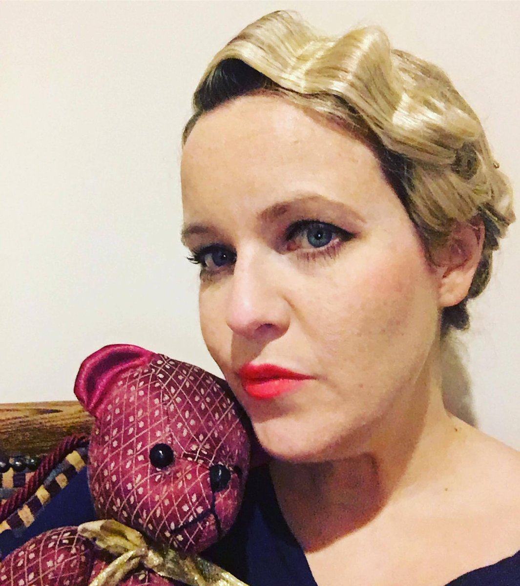 Thought you might be missing me on my days off from stardom. A glamour shot with a newfound friend #LakeDistrict #ruraltouring