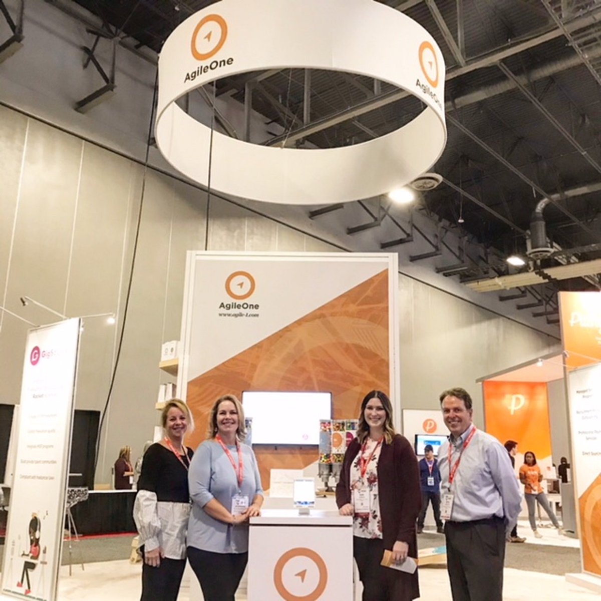 AgileOneGlobal's tweet photo. Headed to Day 2 of the #HRTechConf? Treat yourself to our "Sweet" tech bag of goodies! Meet our AgileOne and @gig_source team at Booth #1358 https://t.co/CGz4kqGaKD
