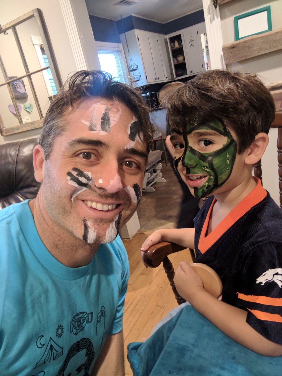 UntamedScience's tweet photo. I got my face painted today by my youngest! Finally home!!! #luckiestdad #imaRabbit https://t.co/rWbjOVQR0I