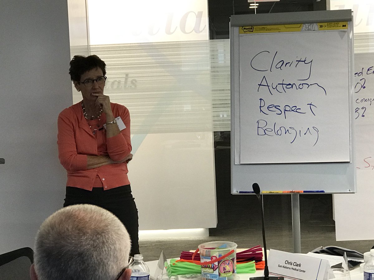 EnglerDr's tweet photo. @PattyFahyMD Clarity, Autonomy, Respect, Belonging. The CARB model of leadership @OurHospitals #essentialfellows @siegelmd @LynnElli https://t.co/9giwte2ovK