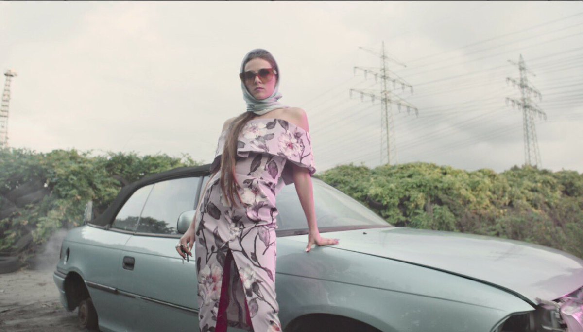 RobberyHaiyti's tweet image. Sie nenn mich die Trapqueen       Meine Reifen Reflexion ⚙️⚙️⚙️⚙️🎥🎥🎥🎥 Freitag