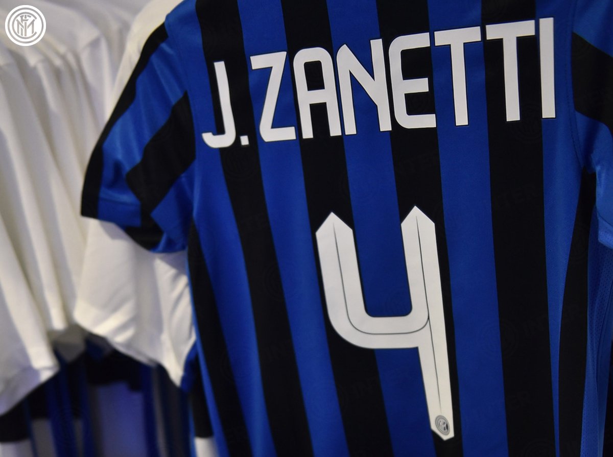 ⌛️👊 | H-4️⃣ menuju #DerbyMilano. Siap? 💪

#ForzaInter #InterFans ⚫️🔵