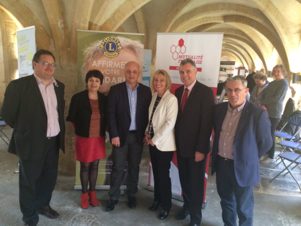 MUTNormandie's tweet photo. Journée mondiale de la vue la Mutualité Française Normandie partenaire du #LionsClubCaen dépistages vue-audition, forum assos handicap #JMVL https://t.co/repD9Pme0W