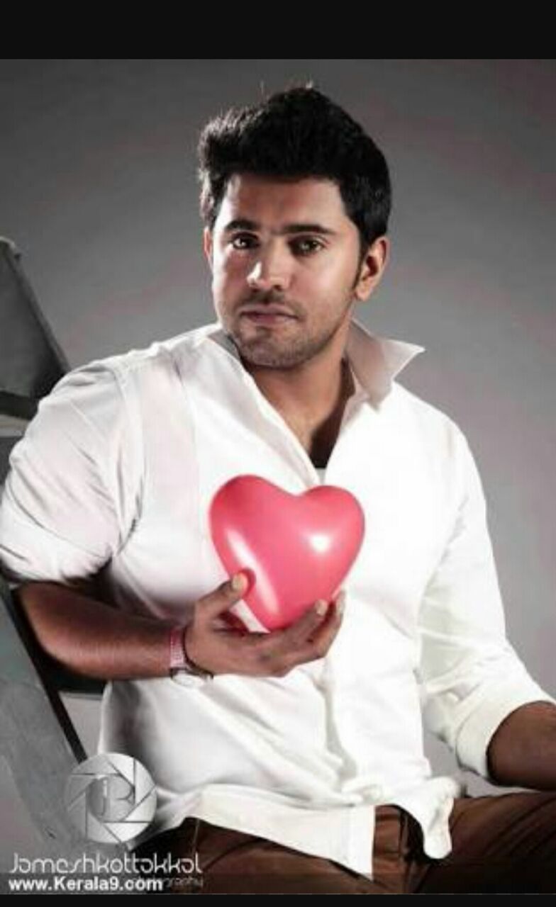 Sorry for the late...    Happy bday.. My Super Star Nivin Pauly sir.  