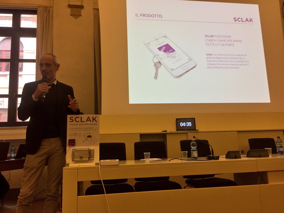 GiusyStanziola's tweet photo. L’unica chiave per aprire tutte le porte con @sclak_locks #startup #UniCreditStartLab #padova https://t.co/Jjq6uOx4Cy