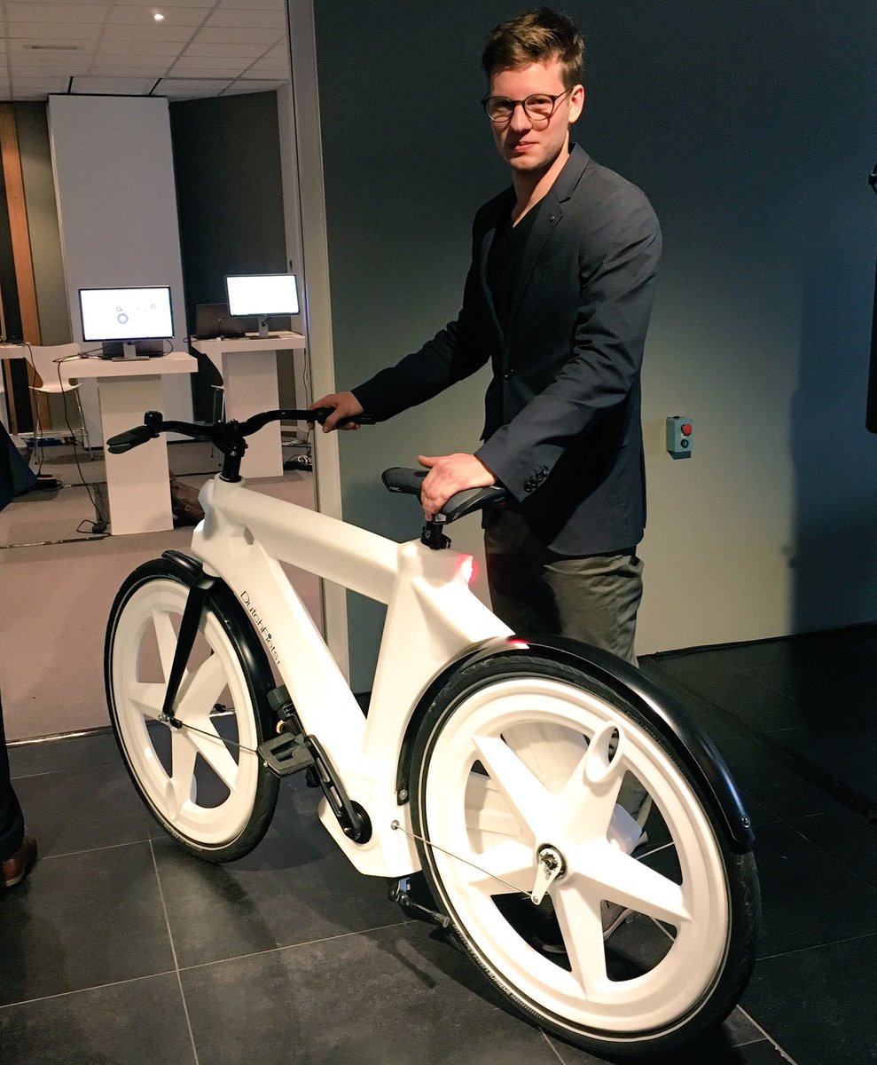 Andrew Gregory (@designingmaking) on Twitter photo Great to meet Johannes founder of <a href="/DutchFiets/">DutchFiets</a> who build plastic bicycles - a perfect example of a #SOLIDWORKS #Entrepreneur Great to meet Johannes founder of <a href="/DutchFiets/">DutchFiets</a> who build plastic bicycles - a perfect example of a #SOLIDWORKS #Entrepreneur