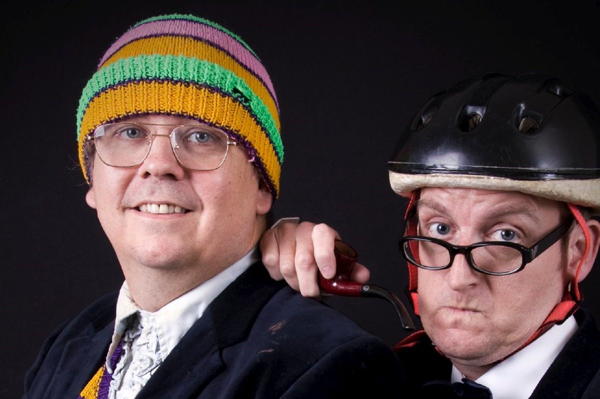 TheTreeBoxHill's tweet image. #Comedy night at The Tree on 6th Dec with Raymond &amp;amp; Mr Timpkins. Only £20 for the show &amp;amp; meal. Book now as this event is selling fast!