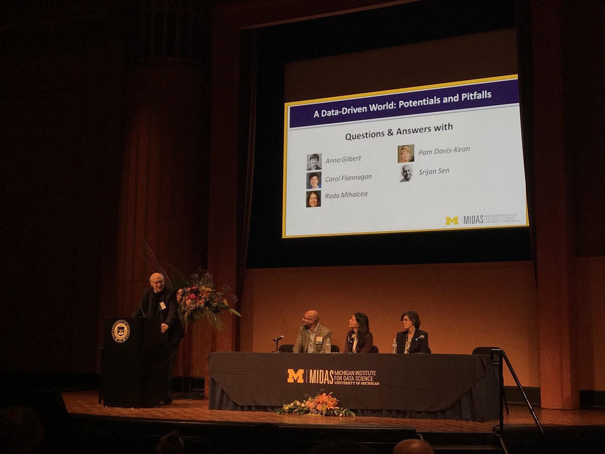 mcgarrykristen's tweet photo. Exploring the potentials and pitfalls of a data-driven world at the @ARC_UM MIDAS Symposium #umbigdata #umtalks https://t.co/6b25EnHriZ