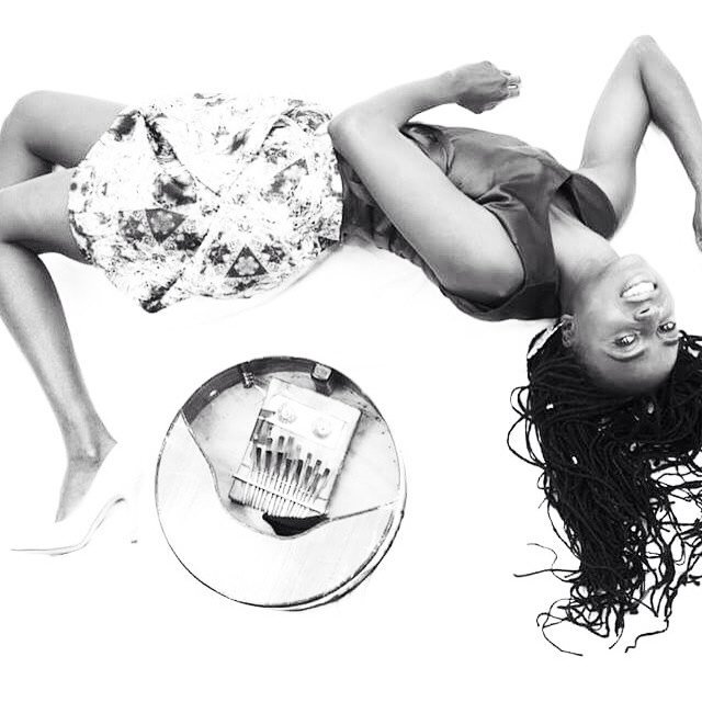 HopeMasike's tweet photo. #Gwenyambirakadzi ♥️
🔳🔲◼️◾️▪️Photo Credit #VelronMedia
#MyCultureRocks @ZimTrends @CulxureMagZim @zambezi40 @BuyZim https://t.co/ikgmZmZkFr