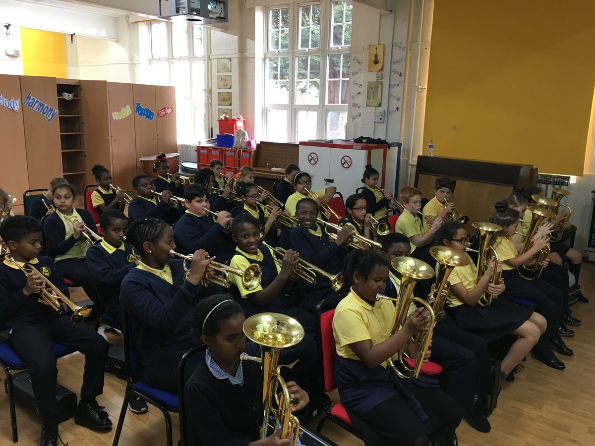 Adamsrill5Green's tweet photo. 5G's brass lessons! The children are learning to play the trumpet, cornet and tenor horn. Can you spot these instruments? https://t.co/jsgyNGaKkD