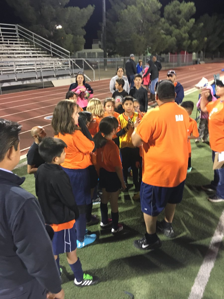 MDominguez_SISD's tweet image. Rattlers play ⚽️ with ❤️!  #vassp #soccer