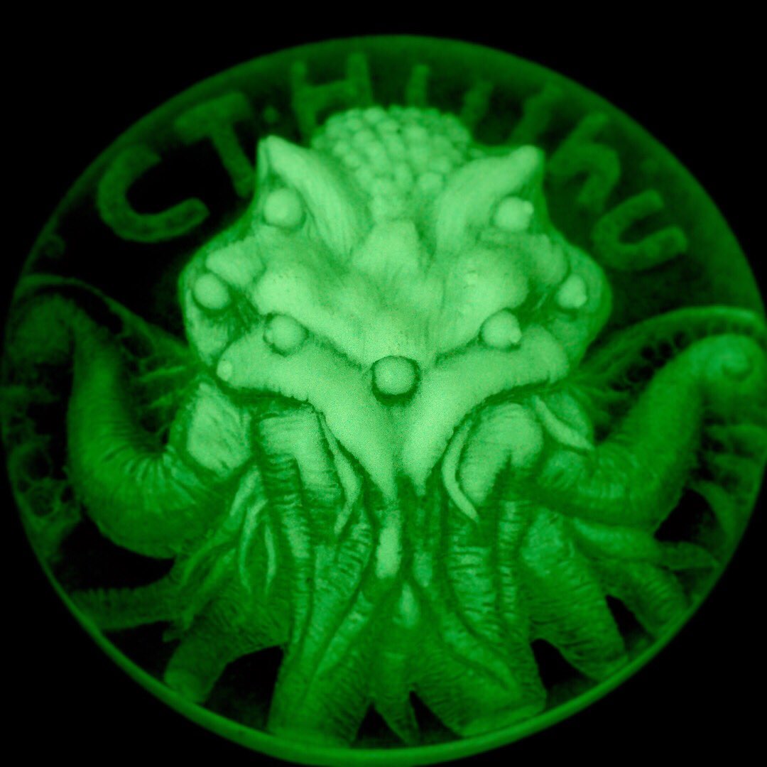 VikinggWu's tweet photo. Packing my Cthulhu product packages...
#cthulhu #hplovecraft #product #card https://t.co/VG7kfTZ7ey