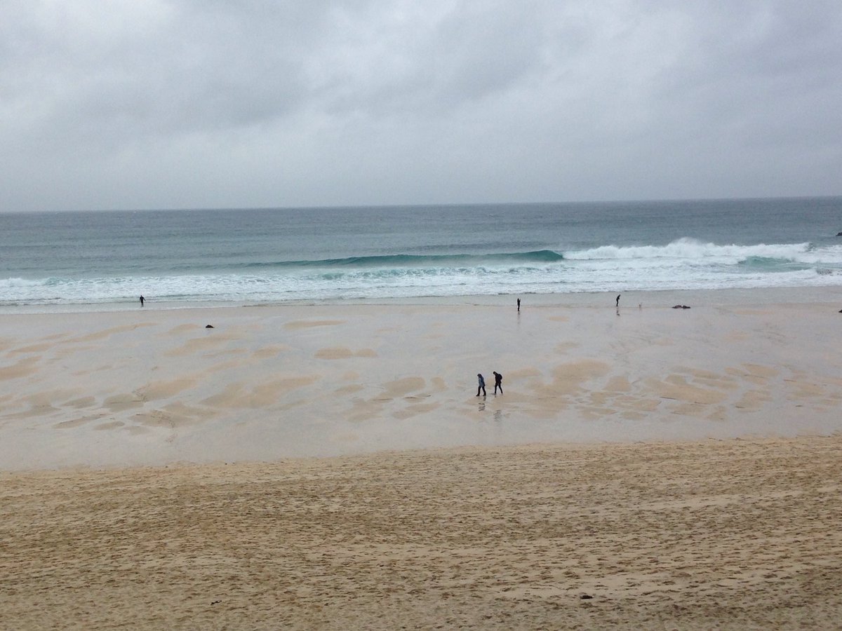 BonnieKemske's tweet photo. A talk for @leachpottery at Porthmeor Studios today. The audience had to decide between my slides or this view! https://t.co/9CbZZLQA9m