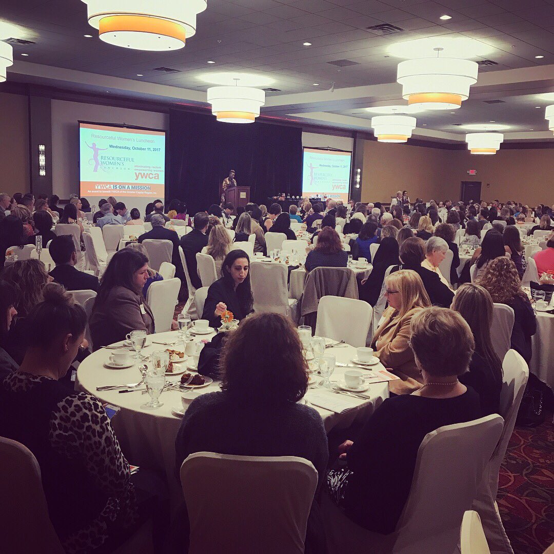 RenscoChamber's tweet photo. A wonderful show of support at the YWCA GCR Resourceful Women's Luncheon #ywca #onamission #RWAL2017 #renscochamber https://t.co/ZmWdwVNUdA