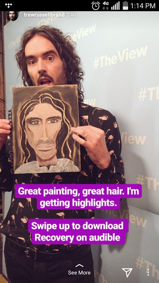 RobbyDBlue's tweet photo. So grateful to share the portrait I painted of Russell Brand with him while he was on The View #russellbrand #TheView #originalart #portrait https://t.co/7G17xjSCj0