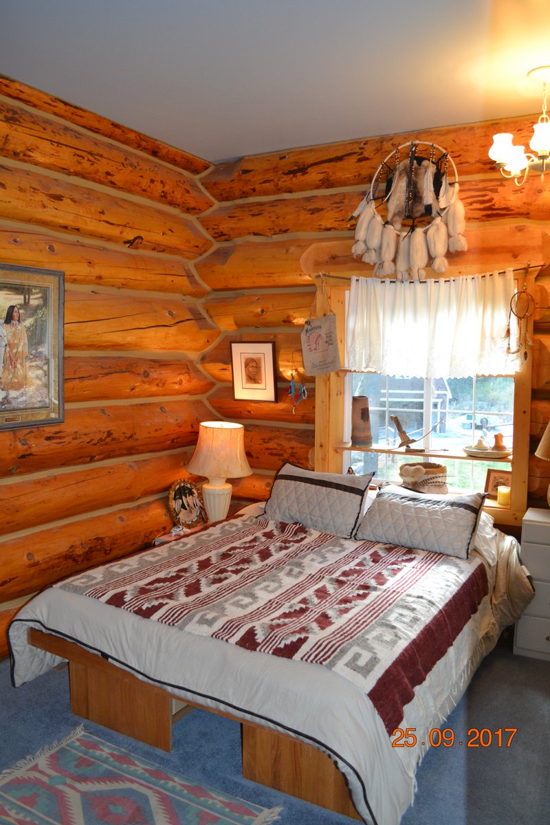 GoodchapsKym's tweet photo. a few pictures of inside!
#snowmobiling , #snow, #sledding https://t.co/8xcToIKAa5