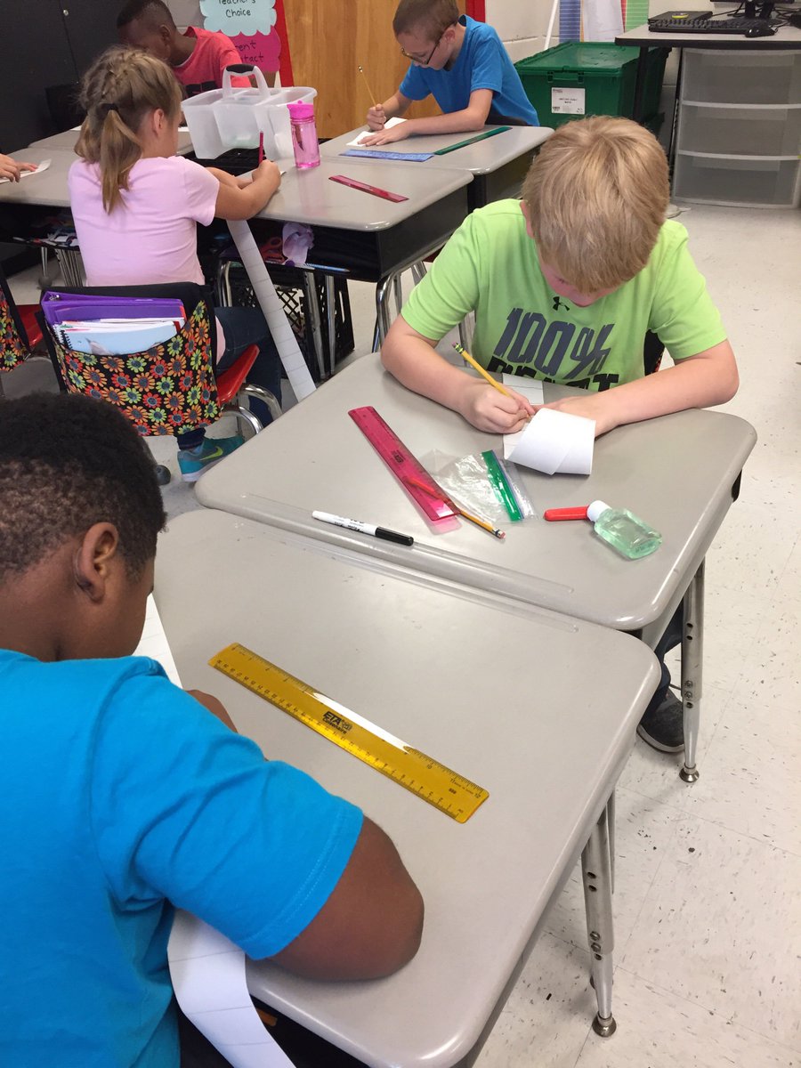 SuzannaGibson1's tweet image. Building Multiples Towers 
#LeadingTheWay
#amstimath 
@TCBOE_LES @TCBOE @AMSTI_UM @amstiweb