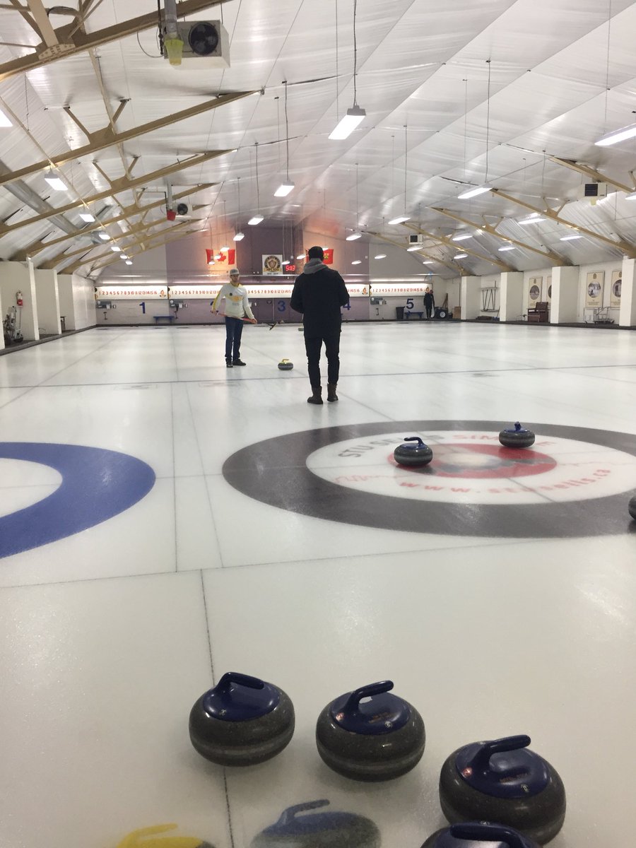 PivotCurling's tweet photo. Back in our natural habitat. @PivotUniforms https://t.co/cmq4VDUbIV