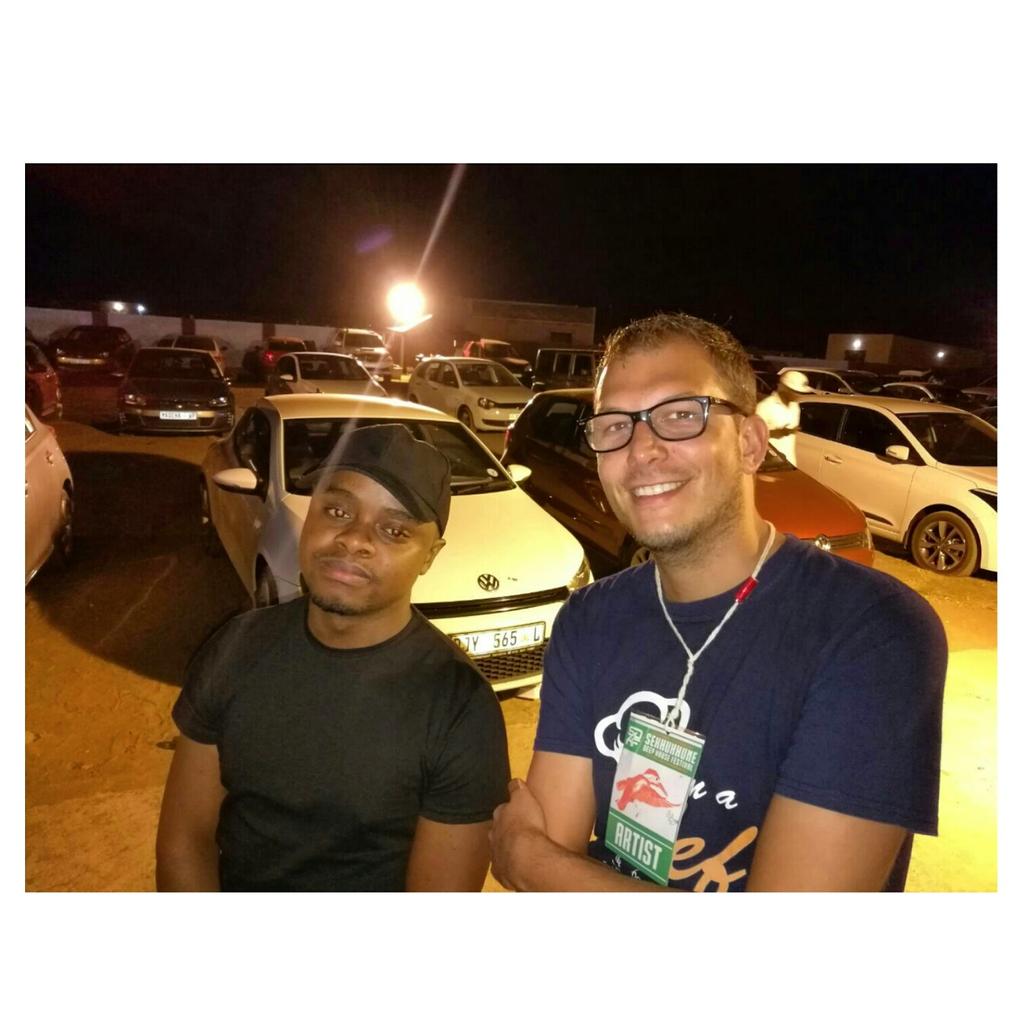 mdslmusic's tweet photo. Hangin out with @DeepJazzman at the Sekhukhune Deep House Festival, house music was alive #housemusic #sdhf #deepinspirationshow https://t.co/r4RwlY6HNb