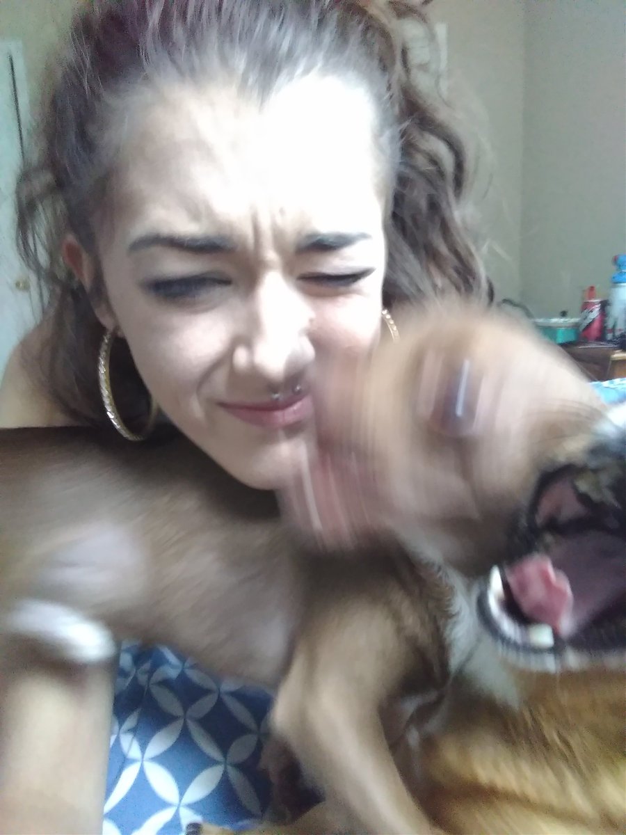 bunnibclownin's tweet image. Well..I tried to take pictures with my boys 😂 #lolwut #itdidntwork