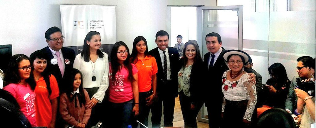 ElioPk18's tweet photo. #ElioPeña, indicó que existe una deuda desde entidades con los niños y niñas de nuestro país, deben teben tribunas para que se pronuncien. https://t.co/16vqF72WYi