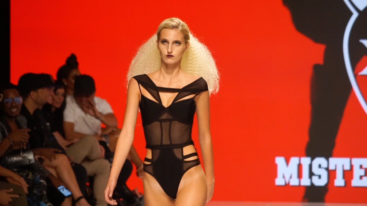 CredibleLA's tweet photo. Mister Triple X @MisterTripleX #FashionShow #SwimSuit @ArtHeartFashion @AIDSHealthcare  more soon on https://t.co/xHK8qDXJHj https://t.co/K4pQ0rFk0Y