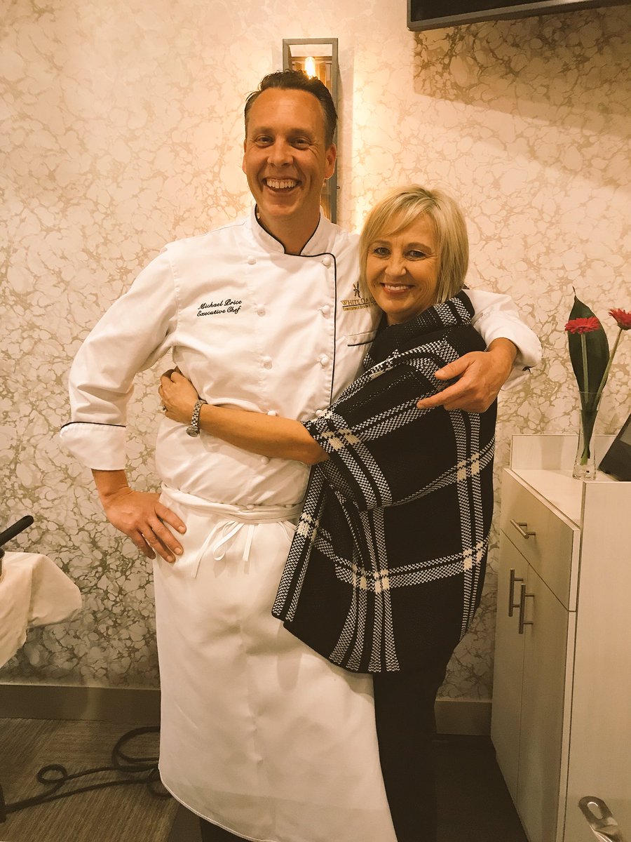 WhiteOaksResort's tweet photo. @1057ezrock #cookforthecure underway @ WO! https://t.co/uZu9FxLrvT