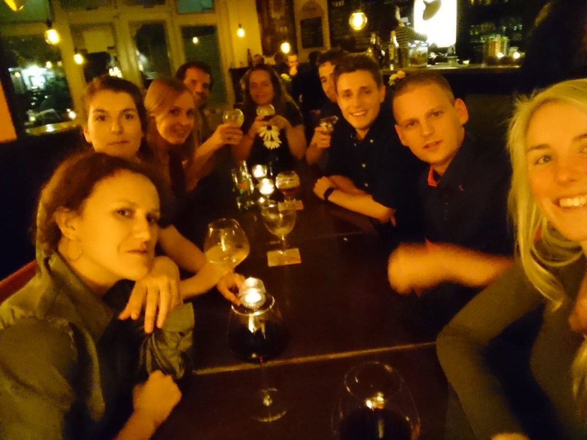 VerdoesLab's tweet photo. #Goodbyedinner for Anouk and Valerie. Thanks for all your hard work as #MMD #Masterstudent optimizing #Immunotherapy!!! #Verdoesit #science https://t.co/YK3gVknWjk