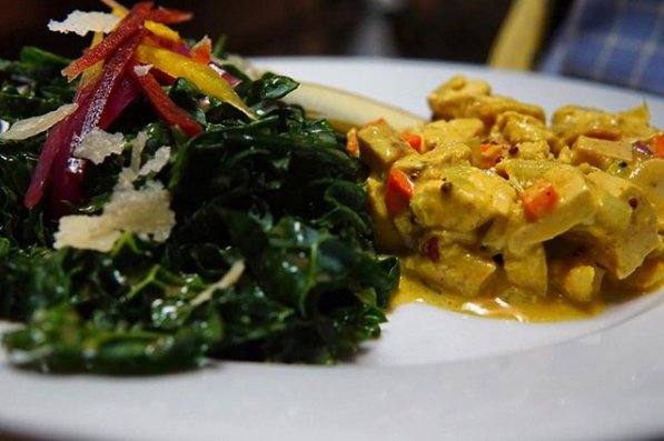 Tag a friend who eats #organic and you could win 20% off dinner for two! #eatstrong