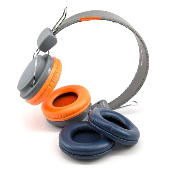 Kidzsafe's tweet photo. Now through October 31 buy 2 KidzSafe Audio Headphones (outlet and price point not included) and get our Wireless Speaker FREE! https://t.co/CVY04uYNi8
