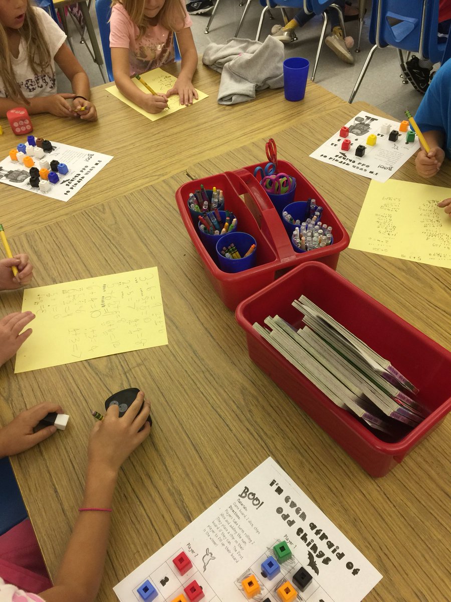 elementary_lux's tweet photo. Practicing addition with our kindergarten buddies! @Walnut_Acres https://t.co/JNgnS64Rnh