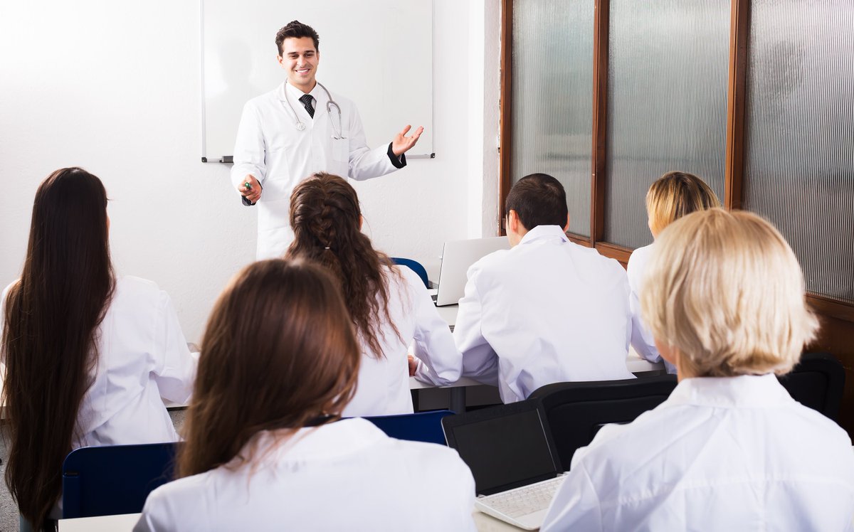 ClinIntell's tweet photo. From our blog - 'Physician Education For #CDI': https://t.co/PWe47jPVC0 https://t.co/SRplTBqD0t