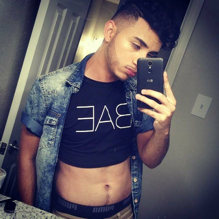 muzziktuner's tweet photo. 🙌 YASSS It's time for a great show MisaGomez:1st time LIVE ! #feature
https://t.co/BXMJaiRPr0 https://t.co/Cc2BKpXtmQ
