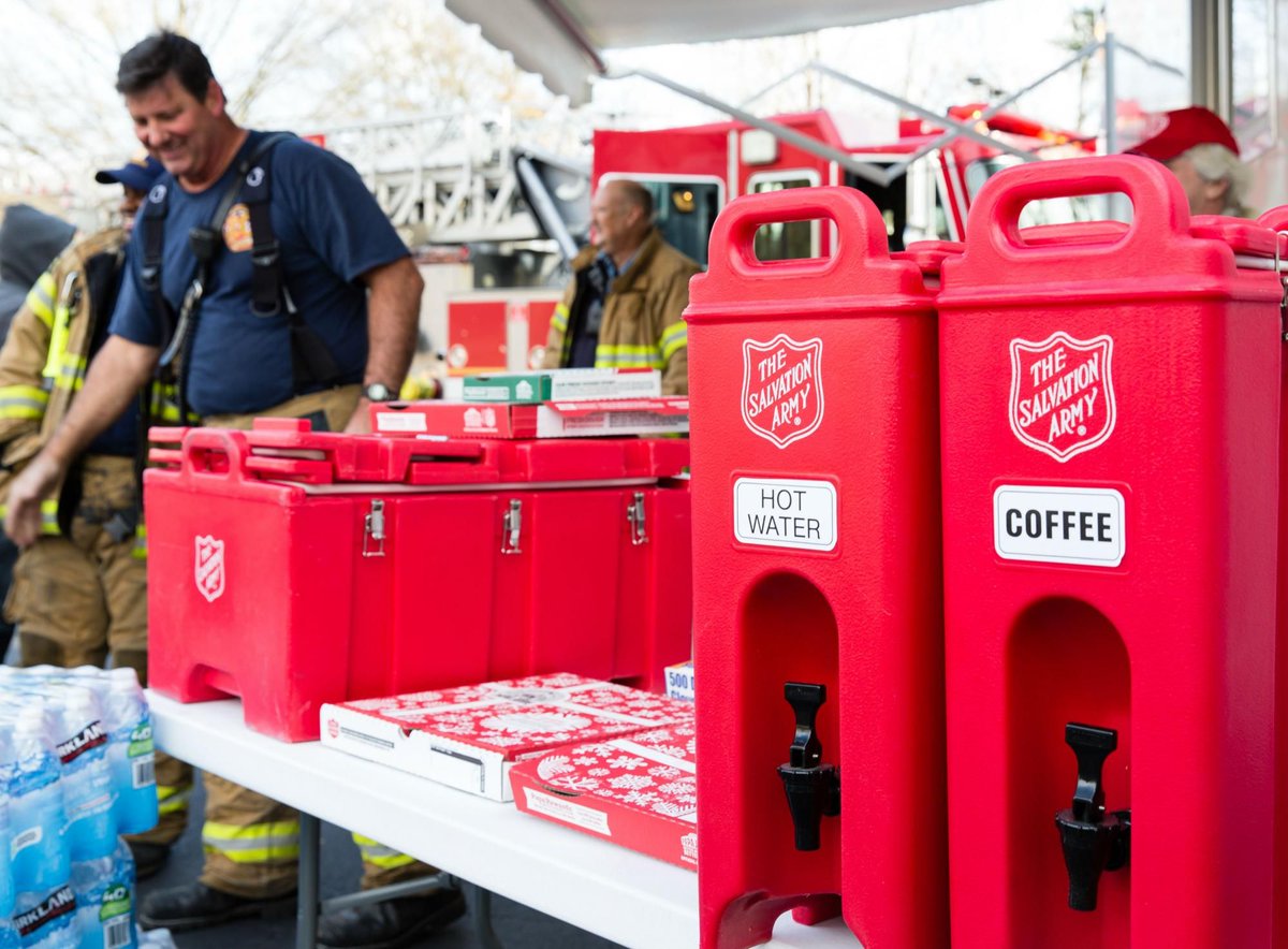 You can help #SalvationArmy respond to the northern California #wildfires; donate at 1-800-SAL-ARMY or  buff.ly/2yhb7gn