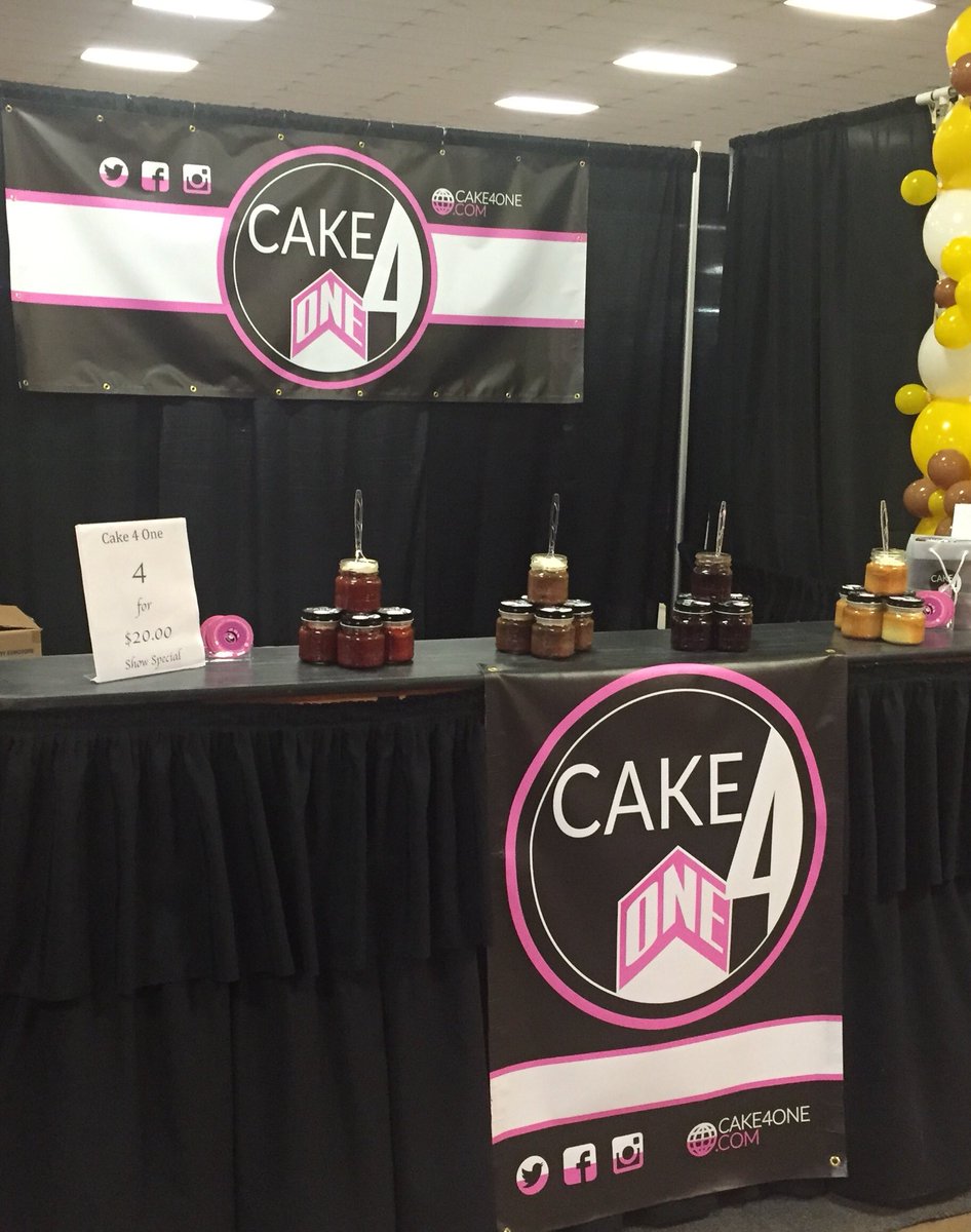 Cake4One_com's tweet photo. Stop by the exhibitors hall at the Heart Of Texas Fair & grab a scrumptious #cake4one https://t.co/gFrOY2sjXv