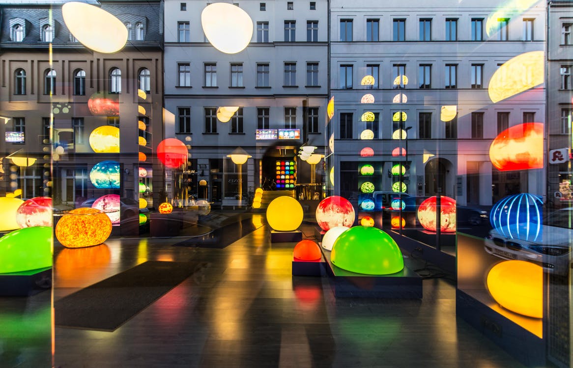 ForbiddenTribe's tweet image. Color up the space. Create. Believe. #WednesdayWisdom #DayoftheGirl #art #Creative #UrbanOctober #streetphotography #streetart #streetstyle