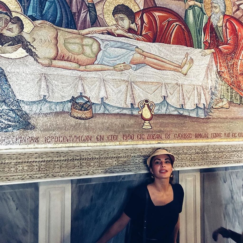 Asli_Jacqueline's tweet photo. My saviour Jesus Christ ⭐️💛🙏 I was lost but now I’m found.. https://t.co/NLnSUlr5GV https://t.co/kRKuBe77A5