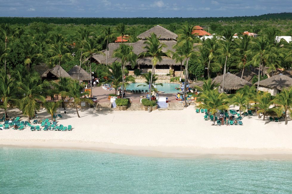 *$700 Off* Dominican All-Inclusive Packages From $639! #traveldeals #toronto #yyz #resort #dominican  dailytriphack.com/tour/700-off-d…