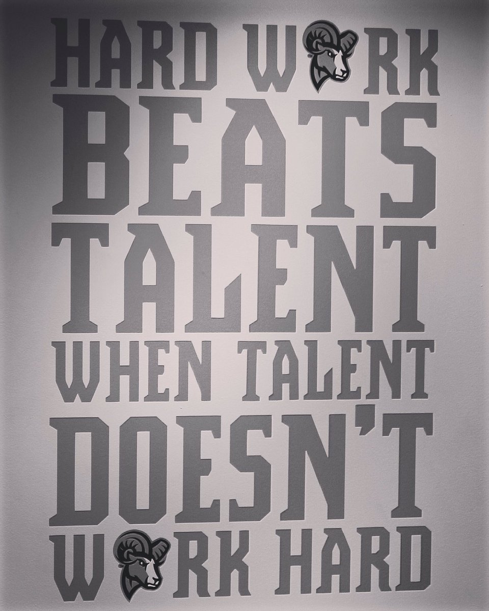 #workoutwednesday #suxctf #track #crosscountry #boston #suffolk #noexcuses