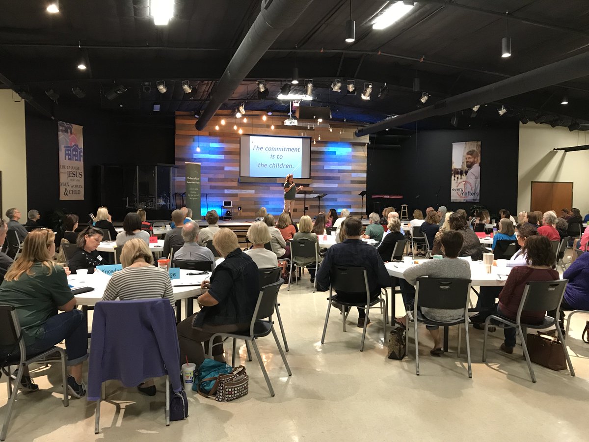 hcbc_ci's tweet image. Ready to read! @LeanderISD Literacy Partner volunteers in training to read w kids. Next training 10/21 at CPMS. Register w/ @Ed_Connect_LPs.