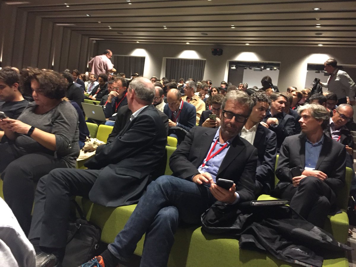 flocalvez's tweet photo. Mille mercis pour ce fabuleux #mmBlockchain : bravo à tous les organisateurs @AdrienBlind @SocieteGenerale et à tous les speakers ! https://t.co/jDkh9OFsjT