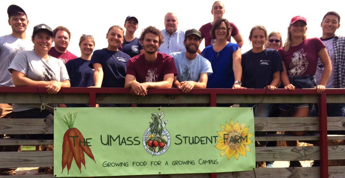 Lynsij's tweet photo. Big Y Markets sell UMass Amherst student farm produce. - https://t.co/bbRxe8ujnb https://t.co/TtCU3yYPlw