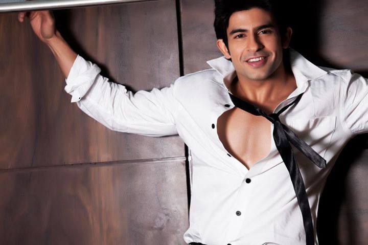sanamhira's tweet photo. #Jhootingkar @Hussainkk12 , Happy Birthday Lovely , HandasOme &amp; Cuteeeee Mr Kuwajerwala. https://t.co/AMYV1xKuPW