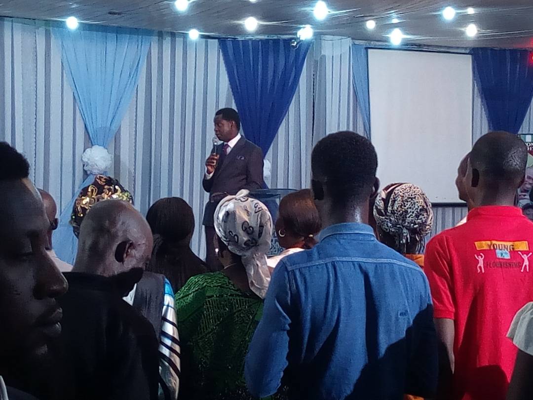 ce_ericmoore's tweet photo. HAPPENING NOW
Psalm 29:18
Flourishing Seed Conference with Pst Femi Otenigbagbe #CEEricMoore
#CELZ3
#PFO
#CELZ3
#FSCwithPFO
#TheMoneyMan https://t.co/MmNYIrxRqL