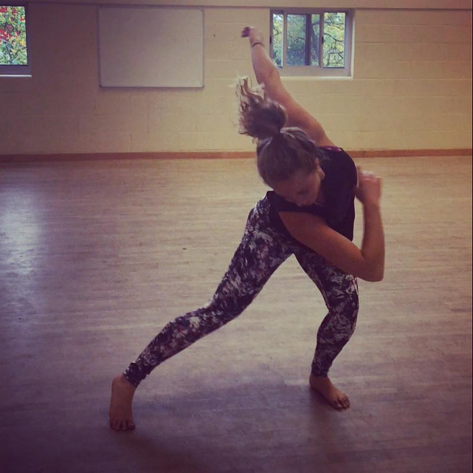 sonderlustweets's tweet photo. Hannah's in #studio with the talented Taylor Huehn today, doing some rough/sketch work on This Place I Call Home! #TPICH #excited #creation https://t.co/APHMXbG8az