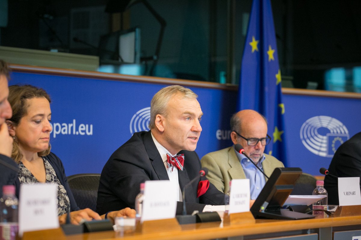 MFAestonia's tweet photo. MFA🇪🇪Undersec Reinart:@EU2017EE will ensure that #EUConsensus on #humanitarianaid functions as a core reference for MS’ humanitarian actions https://t.co/GOi5HBIQ24