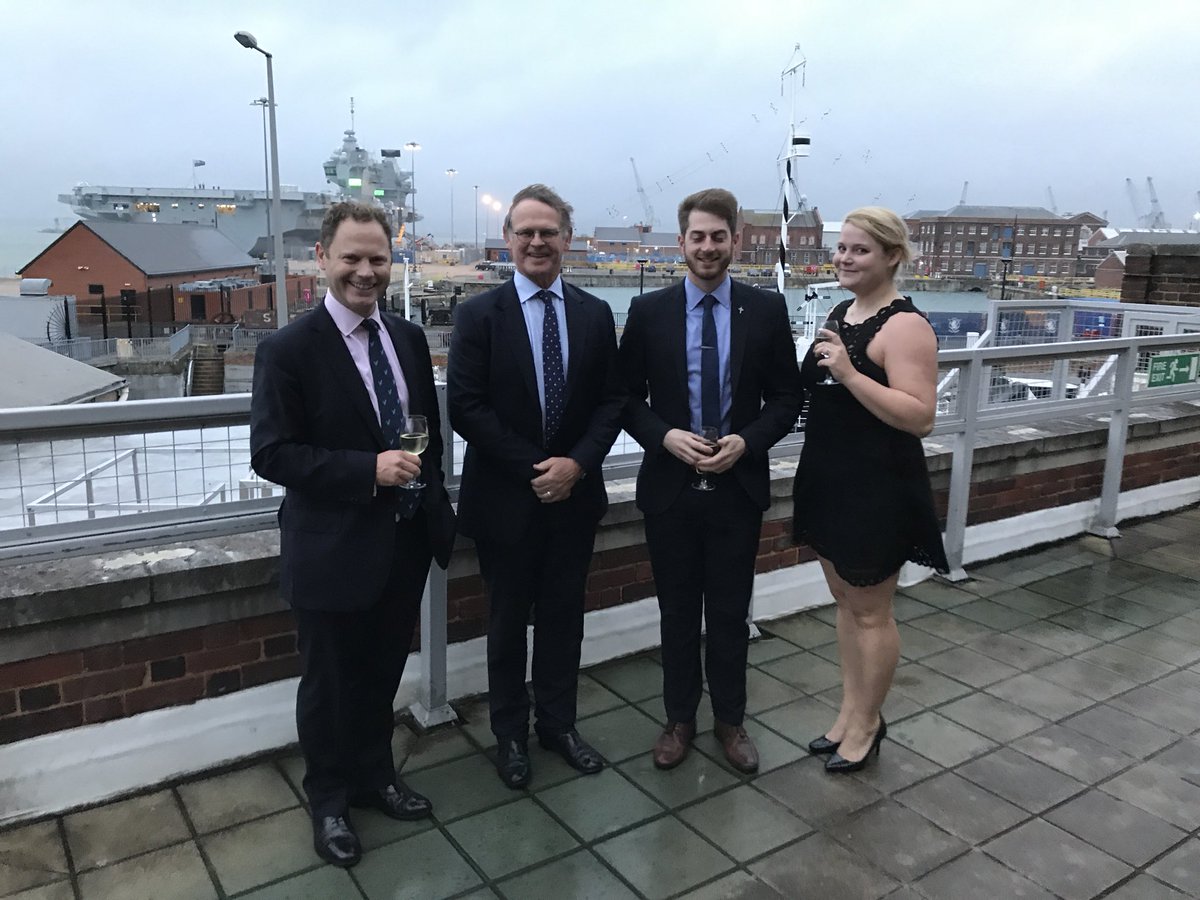 DorsetLondoner's tweet photo. Great evening courtesy @The_W_E_A @RoyalNavy @PHDockyard @FDMGroup #FDMCareers 

Can’t believe the *size* @HMSQnlz #BigLiz #BIG #bottomed https://t.co/CYtGv87qTZ