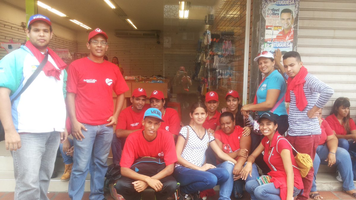 clifmaguablanca's tweet photo. Docentes d MMSR #AguaBlanca en cierre de campaña de @rafaelcalles #ChambistasPortuguesa @MPPEDUCACION @ZEPortuguesa @aular_terry @OMAR_2301 https://t.co/Olt7suwdEY