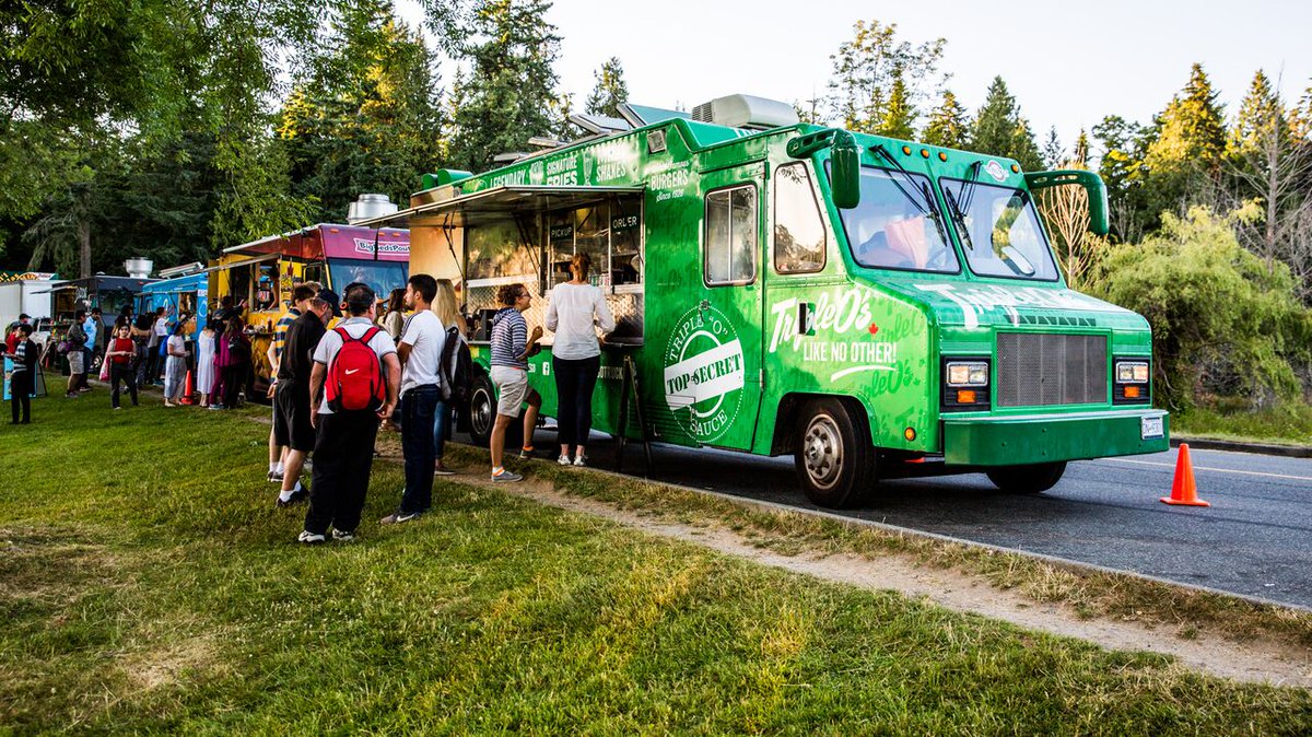 TripleOs's tweet photo. Today our #OnTheGoTruck is serving burgers by donation for @KidSportBC at Chevron’s Customer Appreciation Day event! https://t.co/LbaYRTZWIE